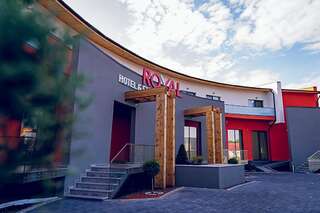 Курортные отели Royal Hotel & Events Băileşti-1
